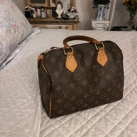 Louis Vuitton Speedy 25 Monogram canvas bag - Picture 1 of 10